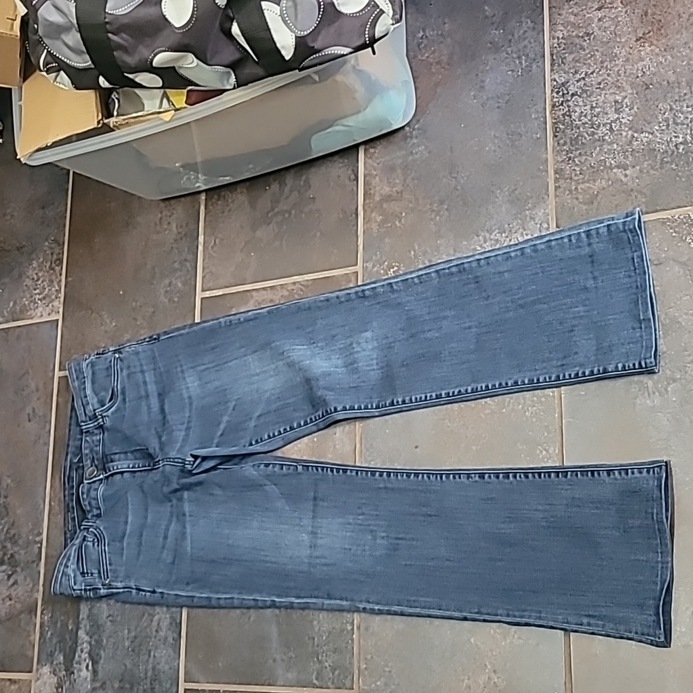 Kut From The Kloth Baby Bootcut Denim Jeans Size 10S (30 inch Inseam) - Picture 4 of 8